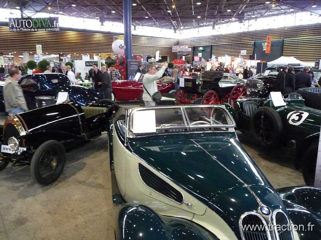 2011_epoquauto (60).jpg - 05/11/2011 - 69000 LYON - EPOQU'AUTO - 33ème Salon International Autos & Motos Anciennes - Stand AUTODIVA